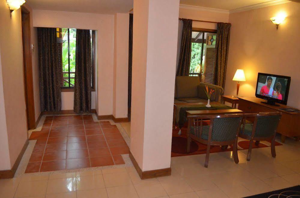 Villea Port Dickson Extérieur photo
